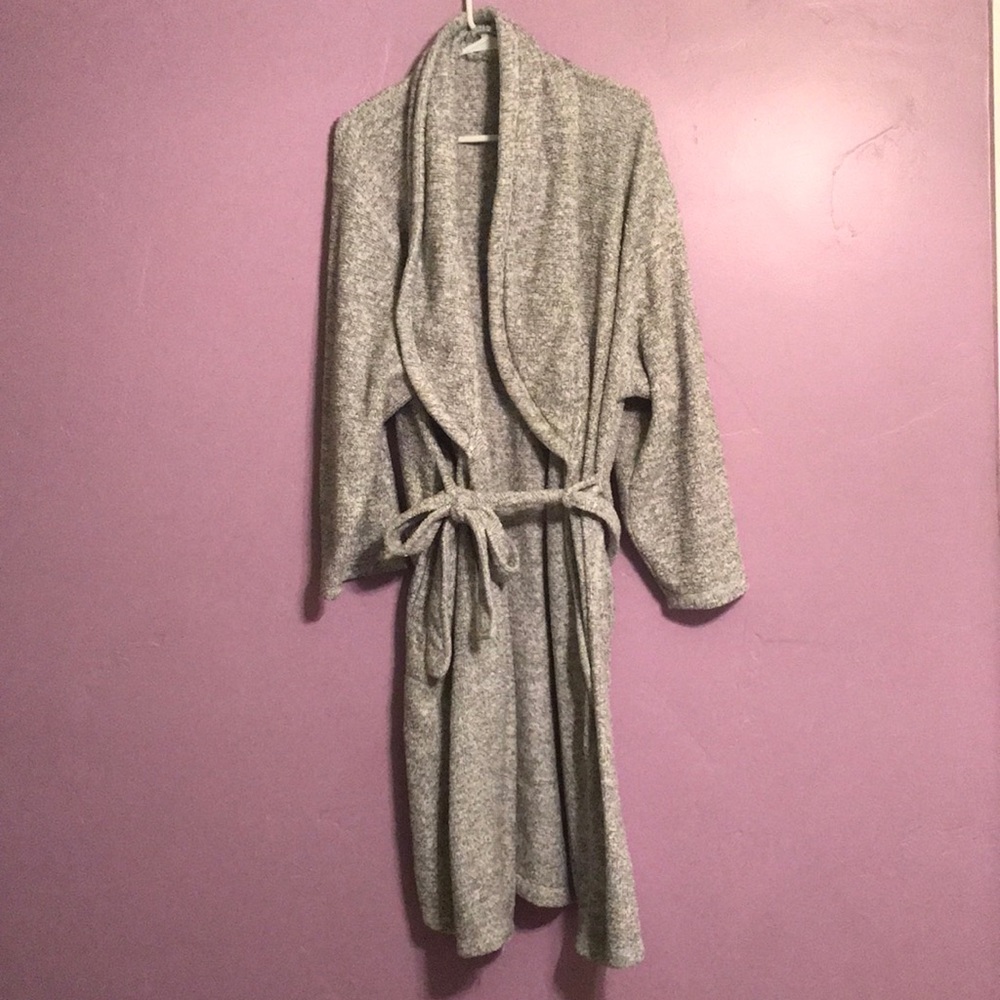 Woman’s Bath Robe